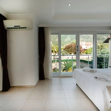 Valley 6, 4 Bedroom, Private Arge Pool, Near Aquapark