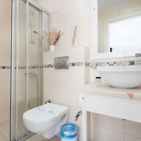 Valley 6, 4 Bedroom, Private Arge Pool, Near Aquapark Vilă