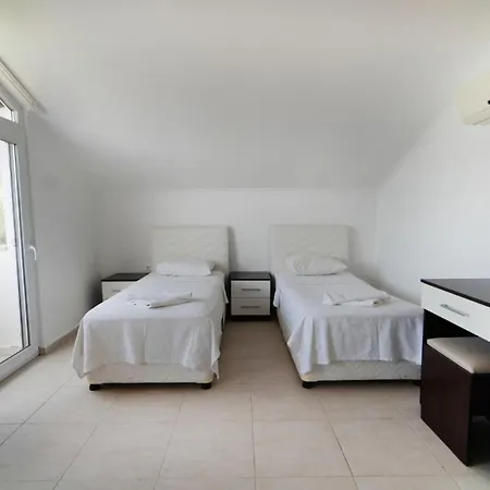Valley 6, 4 Bedroom, Private Arge Pool, Near Aquapark *