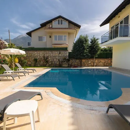 Valley 6, 4 Bedroom, Private Arge Pool, Near Aquapark * Fethiye