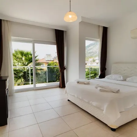 Valley 6, 4 Bedroom, Private Arge Pool, Near Aquapark Villa *