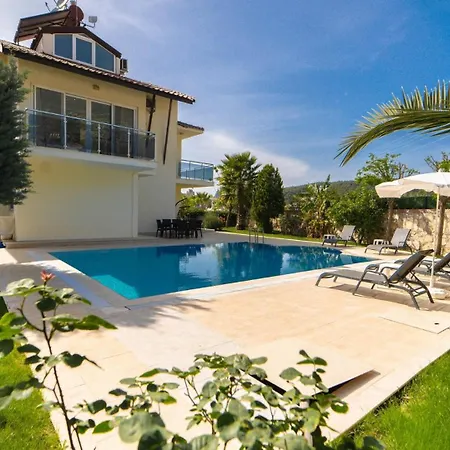 Valley 6, 4 Bedroom, Private Arge Pool, Near Aquapark Villa *